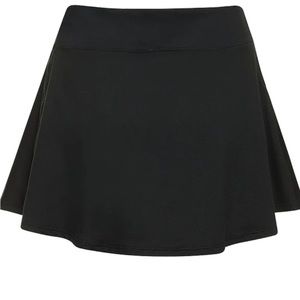 Nike
Flouncy tennis skirt M